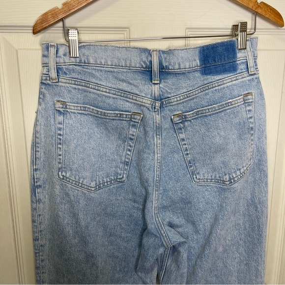 Abercrombie & Fitch The 90’s Straight Light Wash Ultra High Rise Sz 12/31R - Picture 6 of 8